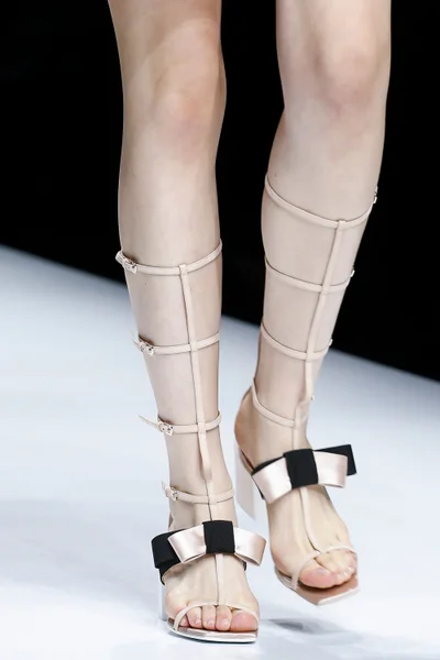 Look 37